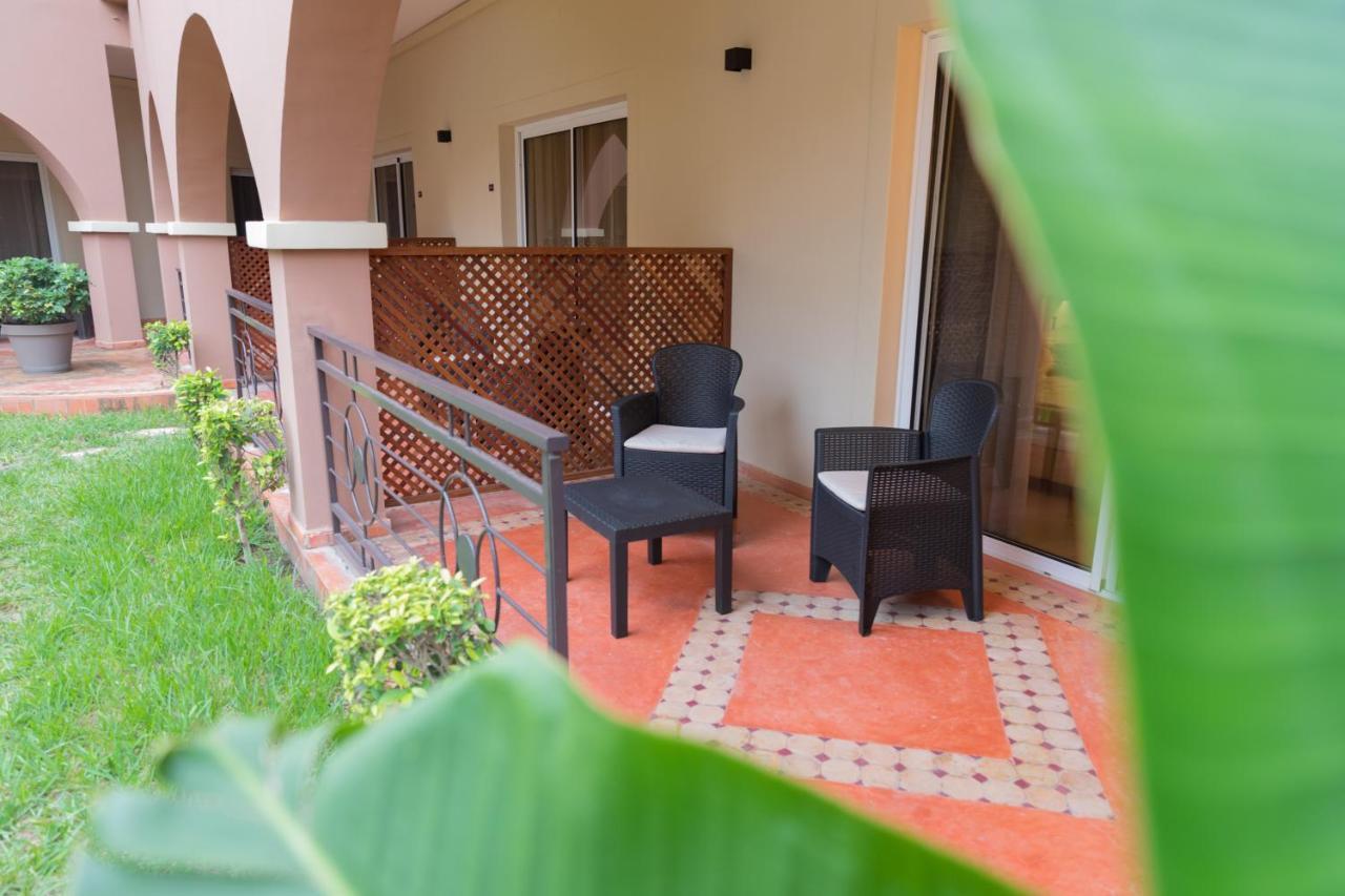 Airport Hotel Casino Du Cap-Vert Dakar Eksteriør billede