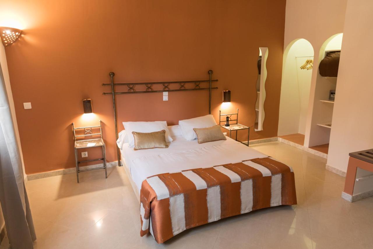 Airport Hotel Casino Du Cap-Vert Dakar Eksteriør billede