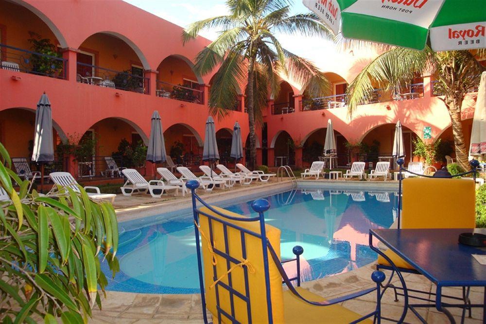 Airport Hotel Casino Du Cap-Vert Dakar Eksteriør billede