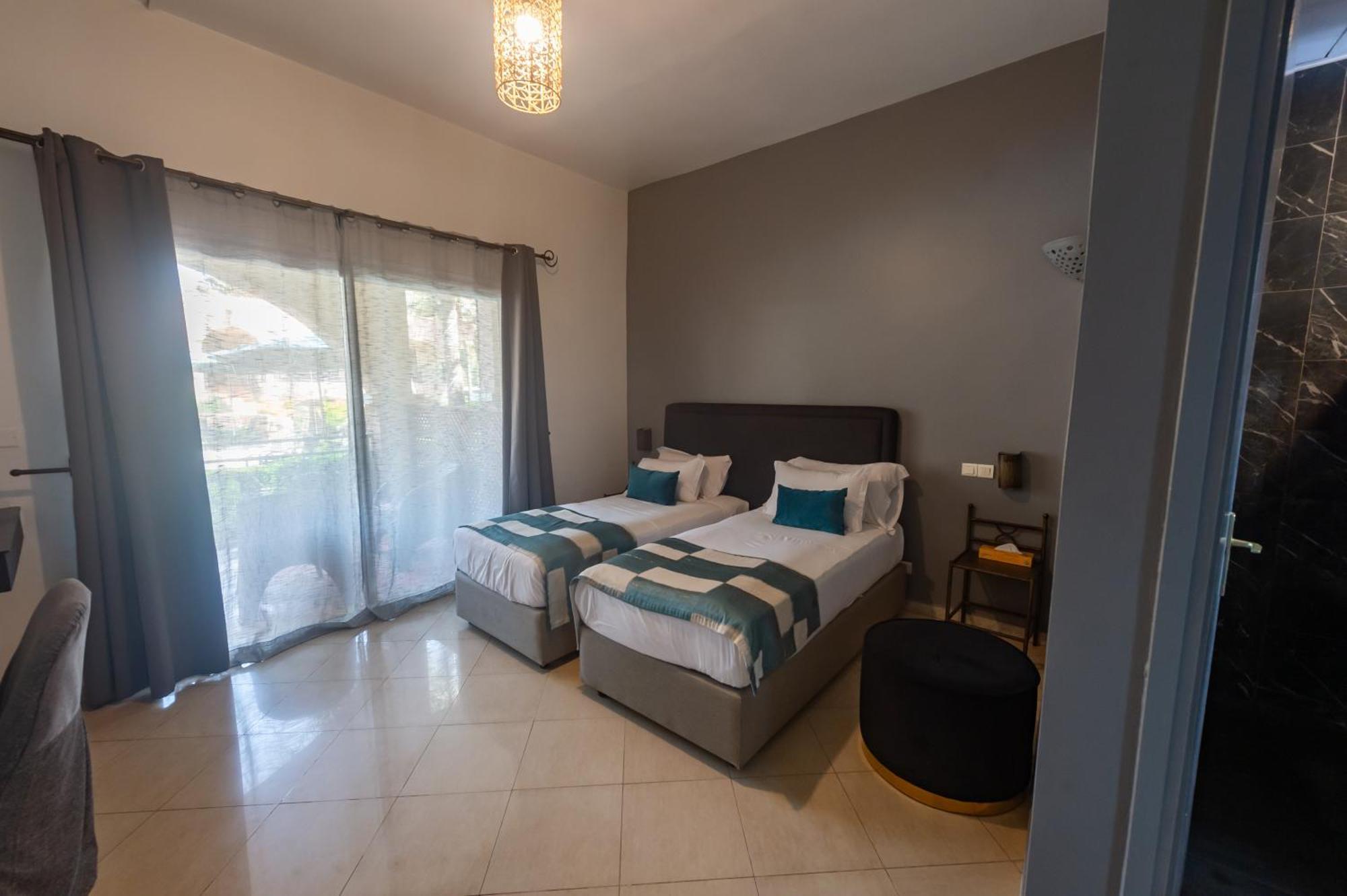 Airport Hotel Casino Du Cap-Vert Dakar Eksteriør billede