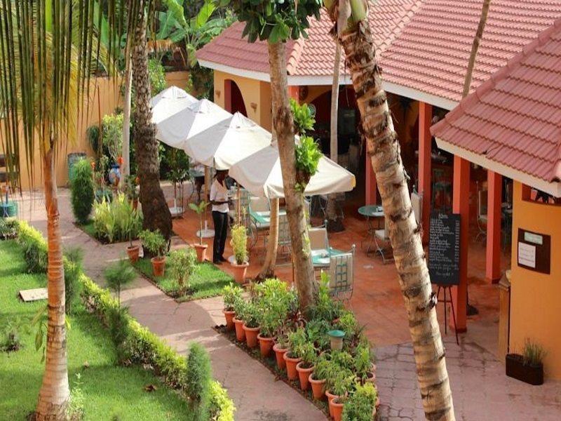 Airport Hotel Casino Du Cap-Vert Dakar Eksteriør billede